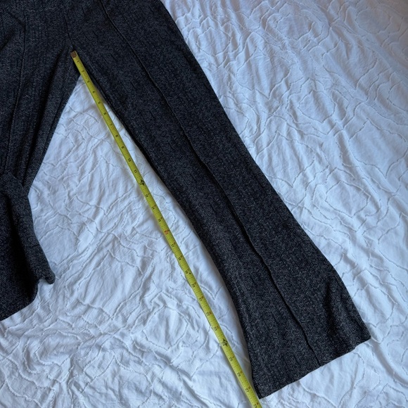 Lysse Flare Leggings Black Chevron Patterned With Seam Down Leg - Picture 6 of 6